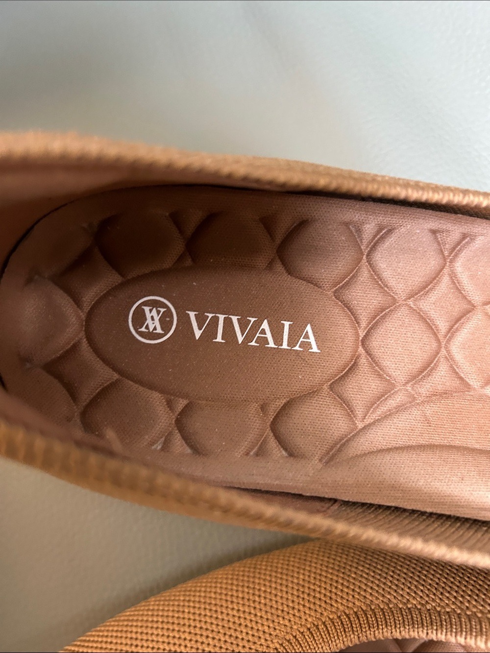 VIVAIA Pointed Toe Women’s Wedge Shoe - Picture 10 of 12